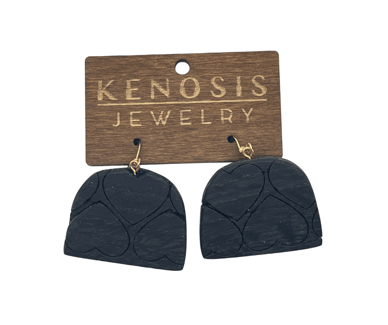 Hedda – svarte treøreringer med hjerter