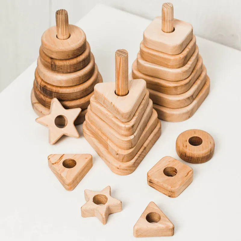 Montessori stableringer i tre- Square